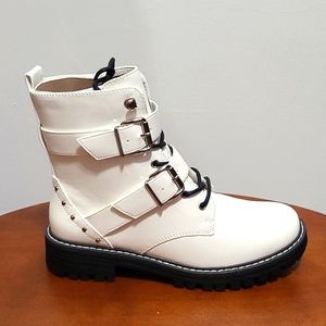 NEW SO Finleyy Women's Combat Boots  Size 8 White - Half Price Sale!
